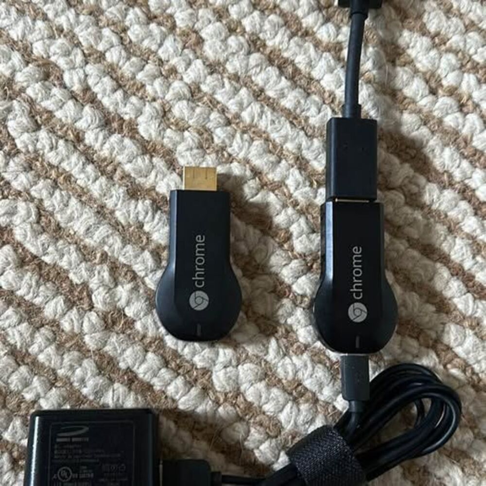 Chromecast x 2